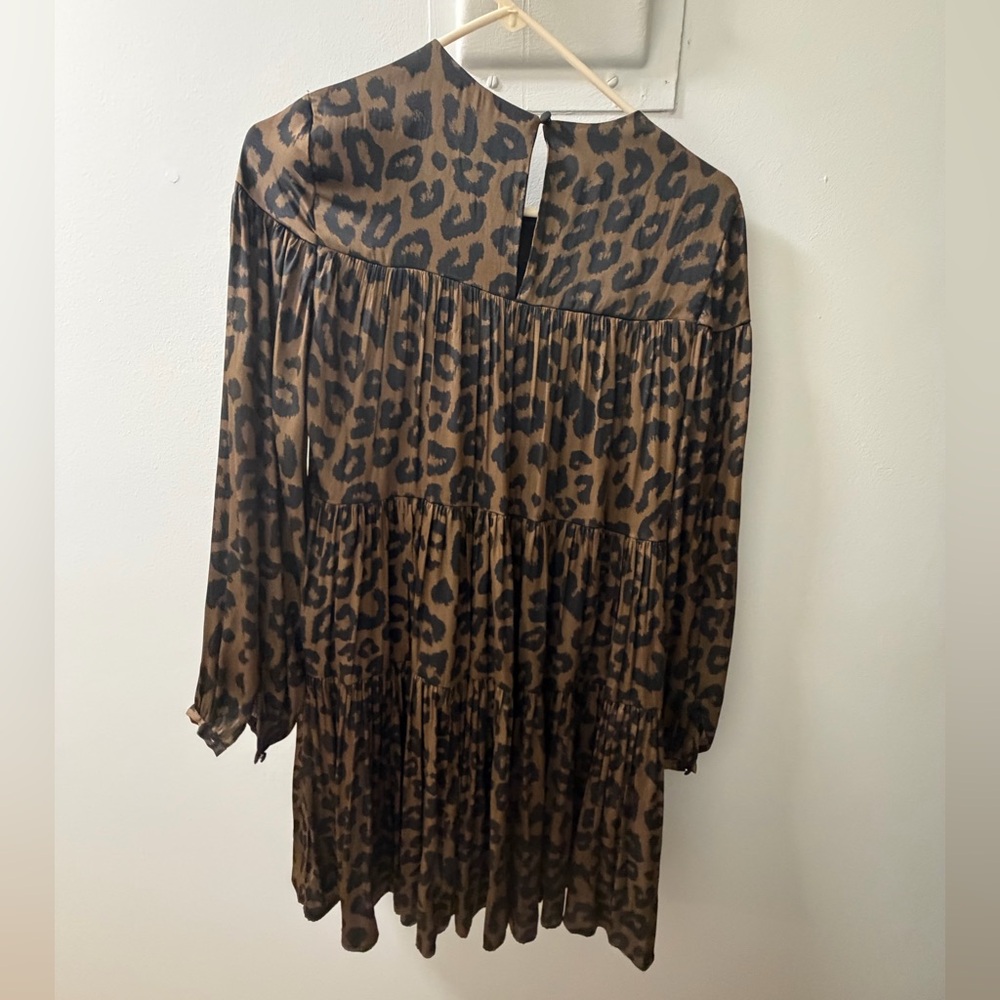 Banana Republic Leopard Print Tiered Dress | Sheer Long Sleeve | Size XS - Picture 4 of 4
